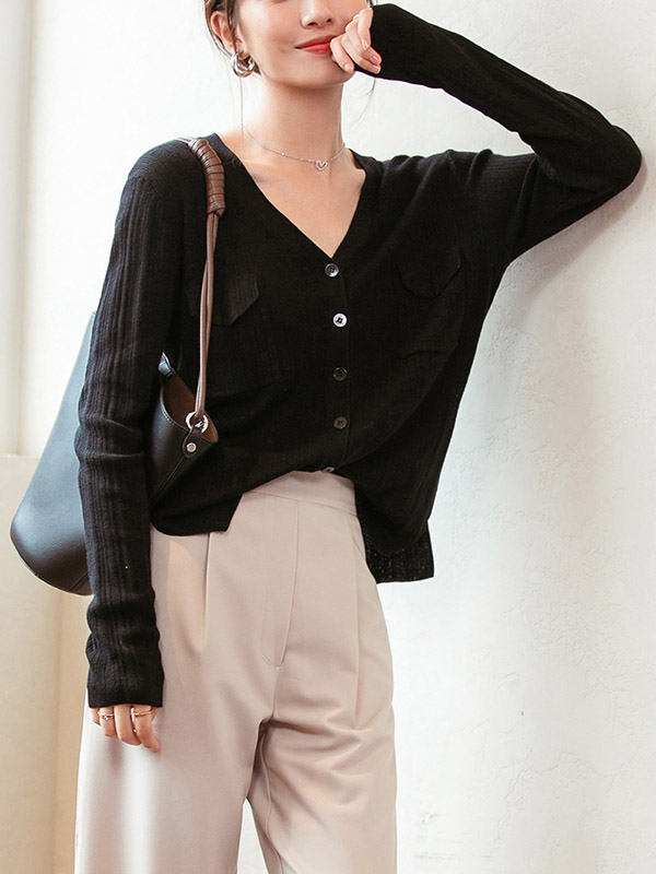 Black V-neck Knit Cardigan with Pockets