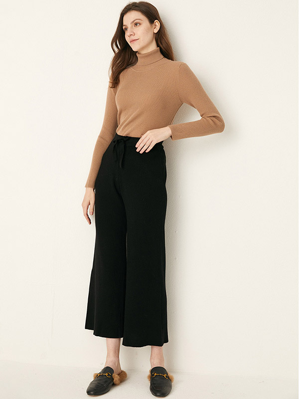 Black Belted Knit Pants