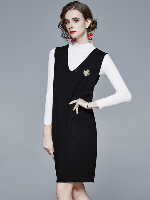 Black Sleeveless Knitted Dress with White Top