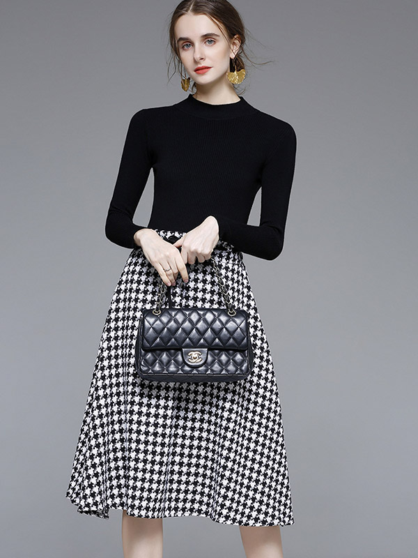 Black Tie Waist Knit Dress in Houndstooth Print