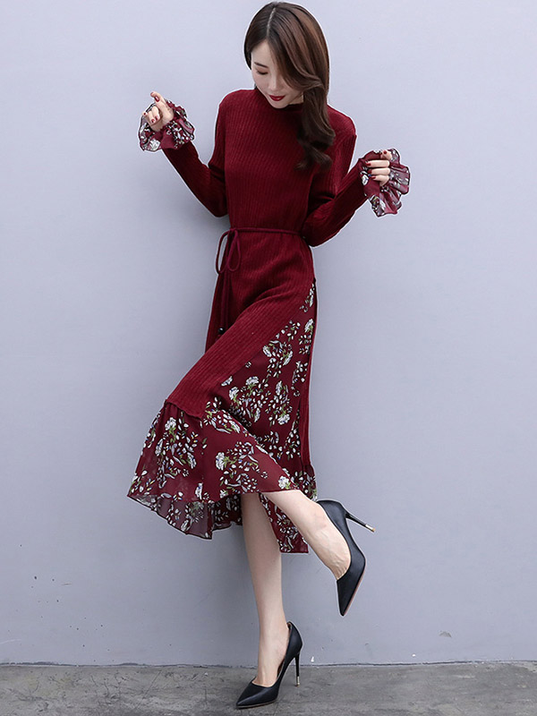 Burgundy Knitted Midi Dress in Floral Print