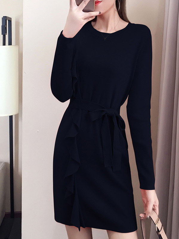 Black Round Neck Knit Dress in Ruffle Detail