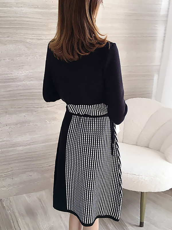 Black High Neck Knit Dress with Check Stitch