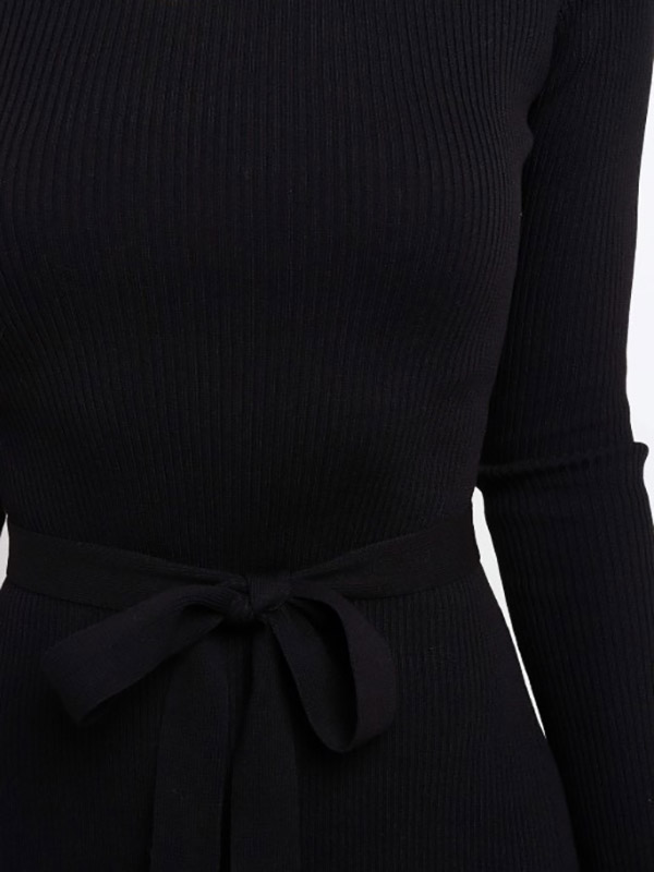 Black Round Neck Tie Waist Knitted Dress