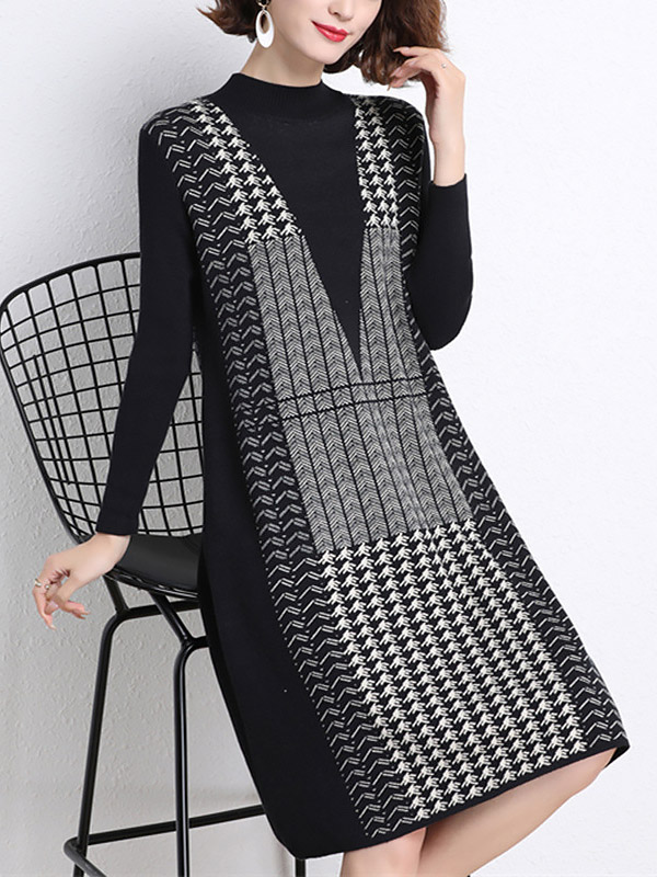 Black Stand Collar Knitted Shift Dress in Check Print