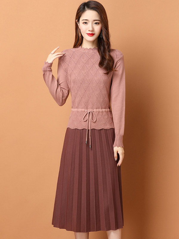 Pink Knit Pleated Dress with Floal Hem