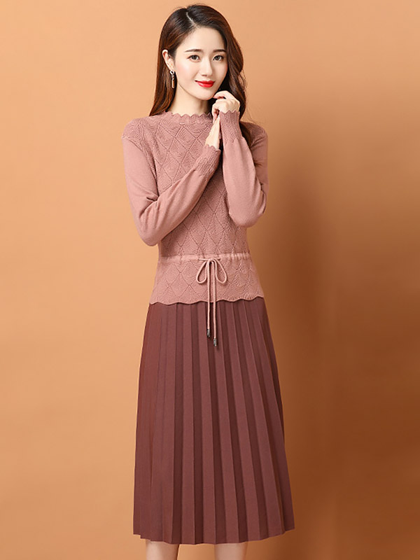 Pink Knit Pleated Dress with Floal Hem