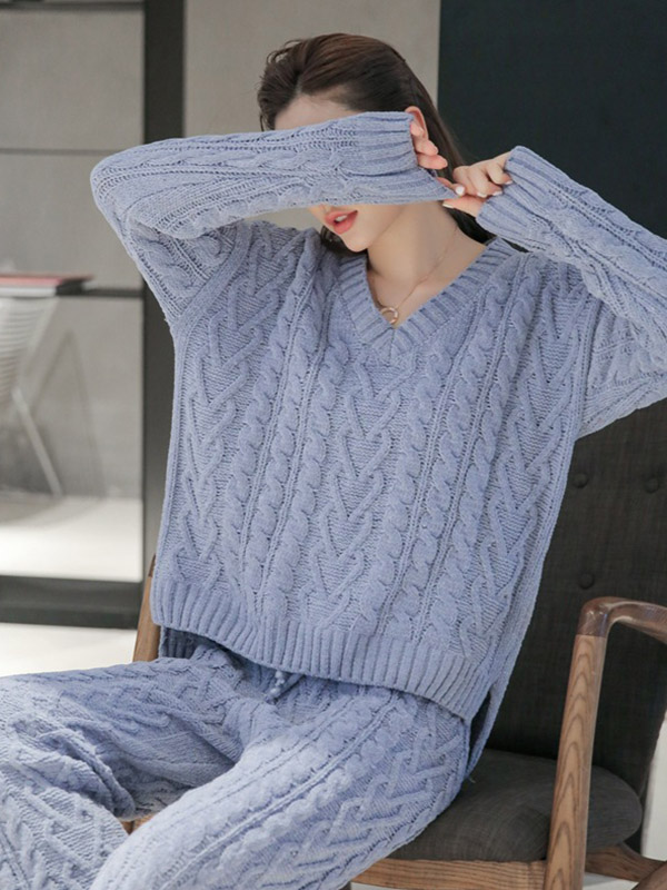 Blue V Neck Cable Knitted Set