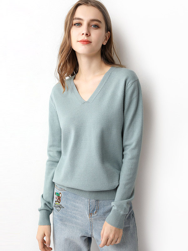 Green V-neck Comfortable Base Knit Sweaters