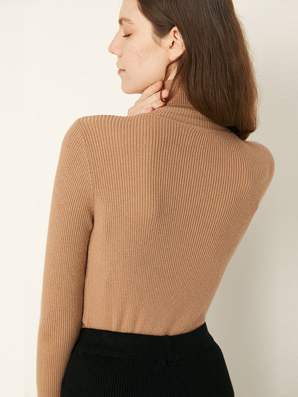 Camel Roll Neck Thread Texture Knit Sweaters