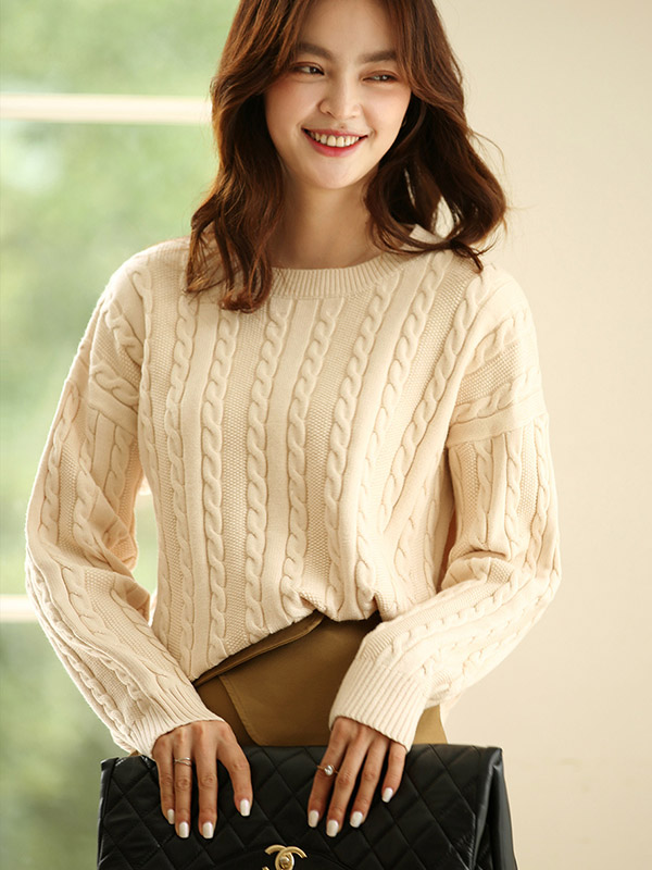 Apricot Pullover Round Neck Twist Knit Sweaters