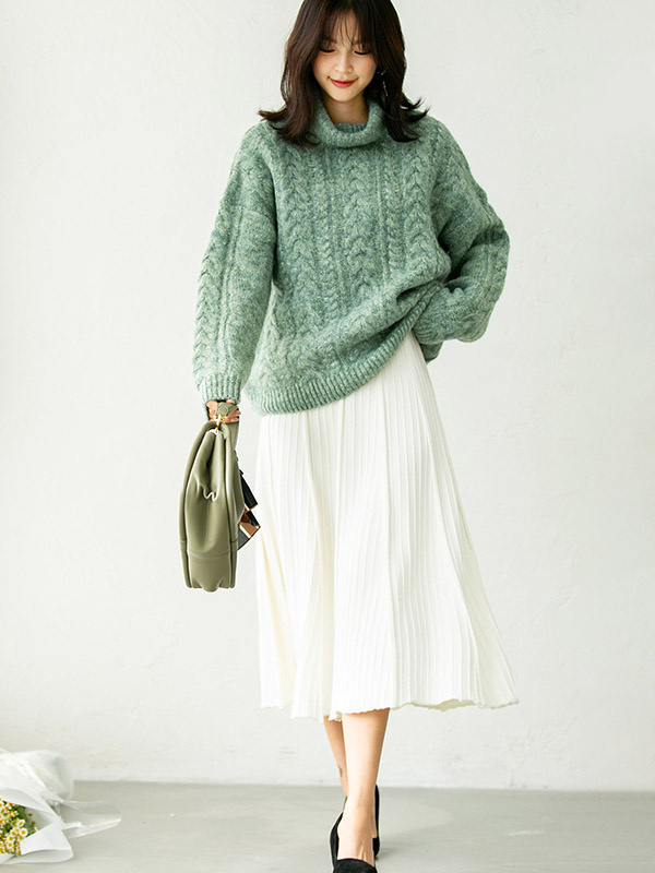 Green Turtleneck Twist Thick Knit Sweaters