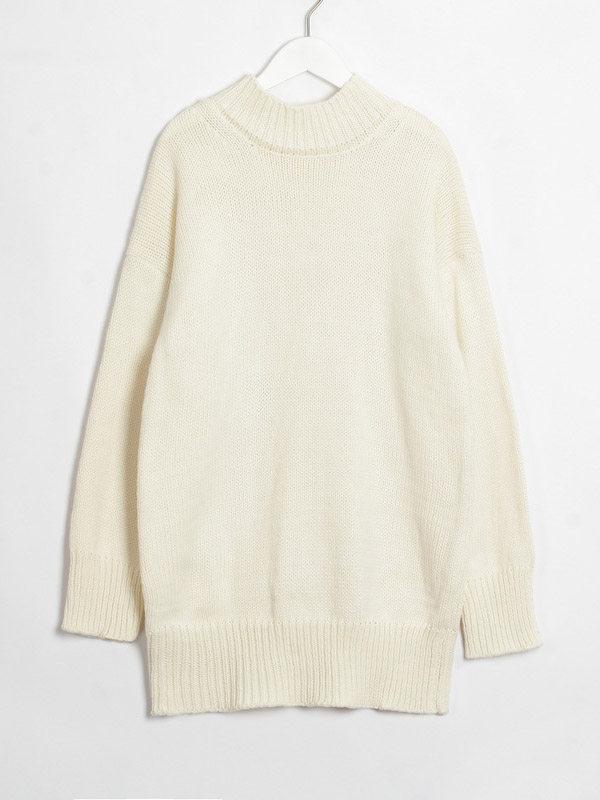 White Half High Collar Solid Color Casual Knitted Sweater