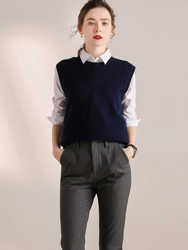 Black Round Neck Cap Sleeves Knit Vest