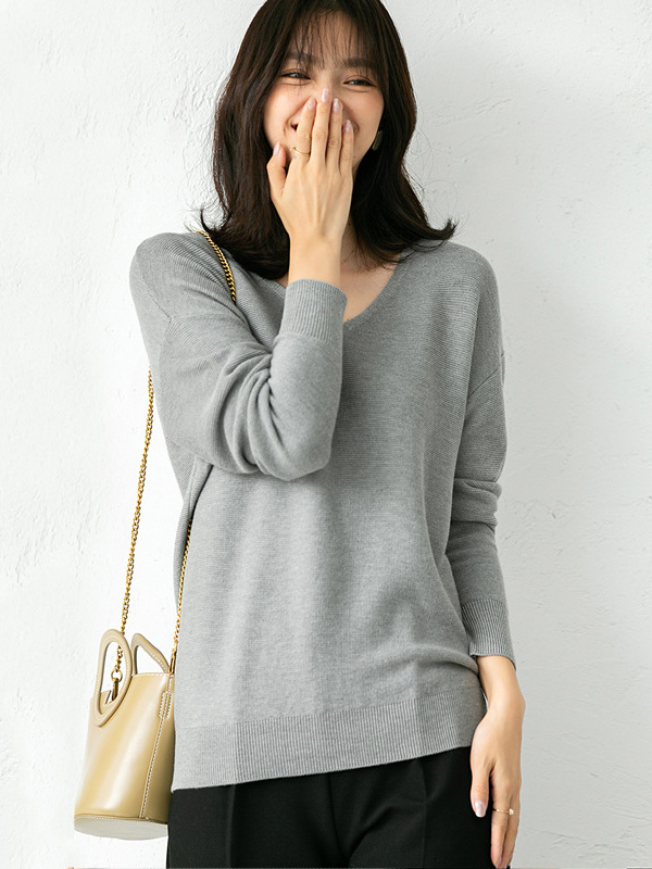 Grey V Neck Knitted Top