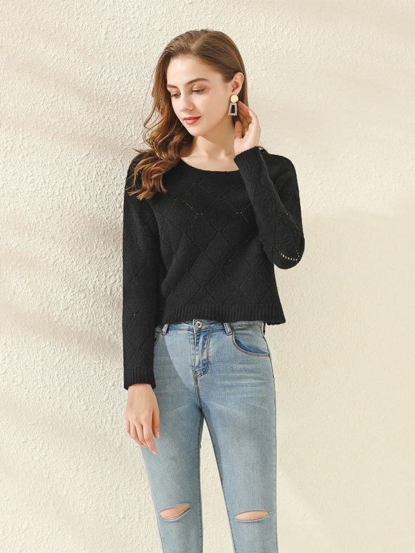 Black Hollow Out Cropped Top