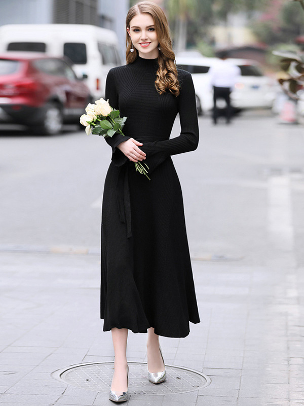 Black Stand Collar Flared Sleeves Maxi Dress